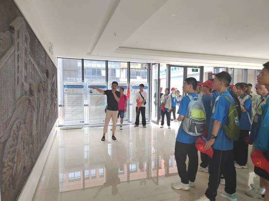 _020_20230717__18漫画
_18漫画
.jpg